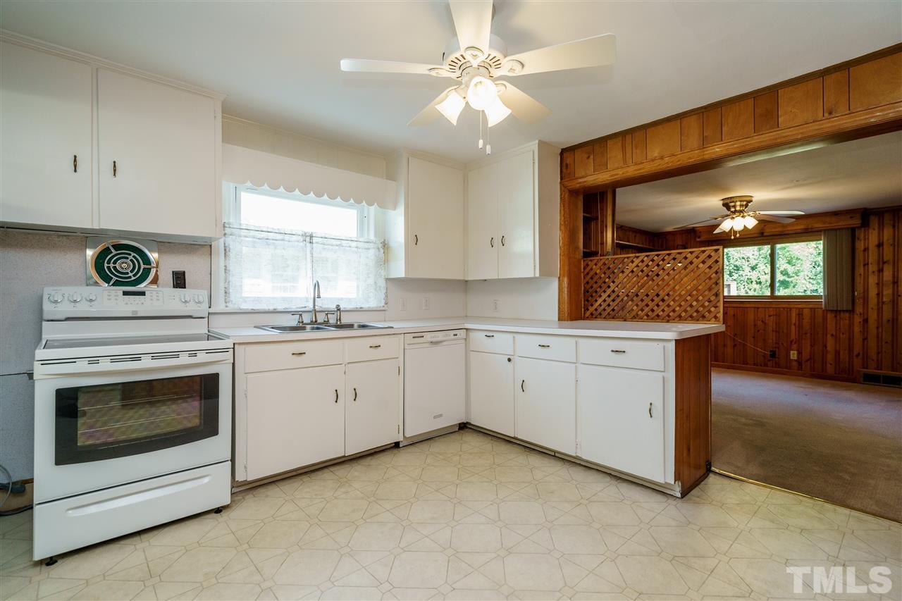 317 Hudson Street Raleigh, NC 27608 - Photo 8 of 28