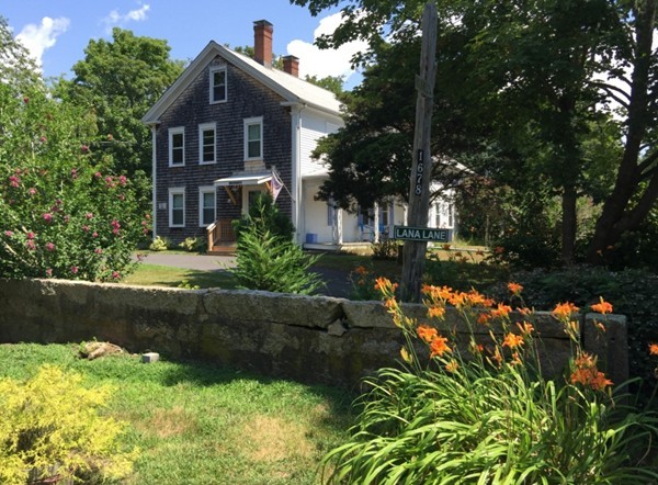 1678 Main Road Westport, MA 02790 - Photo 1 of 29 Gallery Image 1