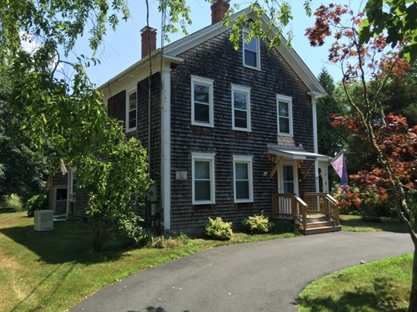 1678 Main Road Westport, MA 02790 - Photo 2 of 29 Gallery Image 2