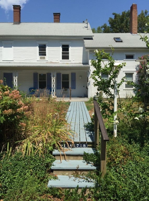 1678 Main Road Westport, MA 02790 - Photo 6 of 29 Gallery Image 6