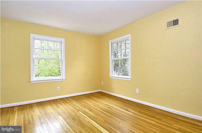 5206 Alta Vista Road Bethesda, MD 20814 - Photo 16 of 26 Bedroom
