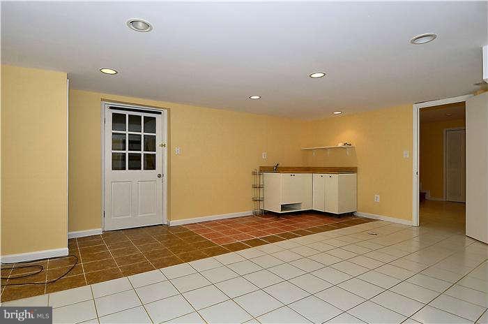 5206 Alta Vista Road Bethesda, MD 20814 - Photo 20 of 26 Basement