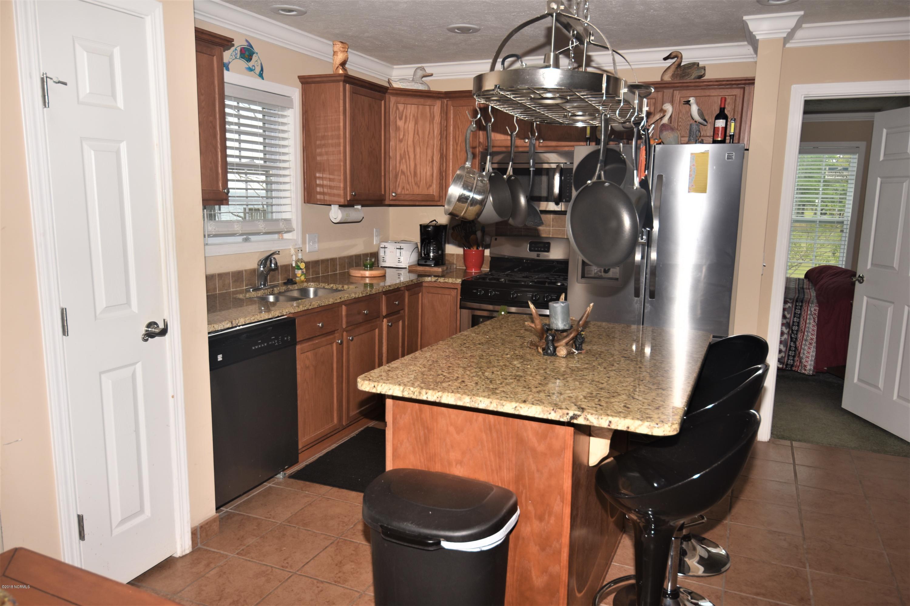 322 Lewis Road Aurora, NC 27806 - Photo 16 of 31 Kitchen Dining Combo4