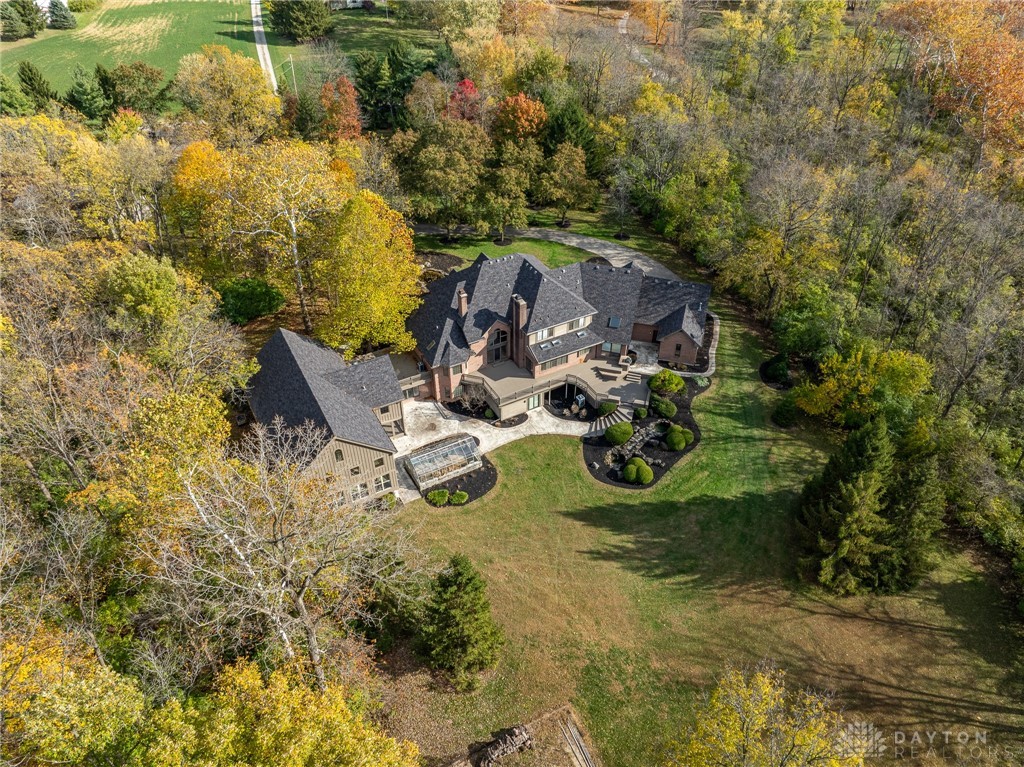 4284 Deweese Road Troy, OH 45373 - Photo 4 of 99