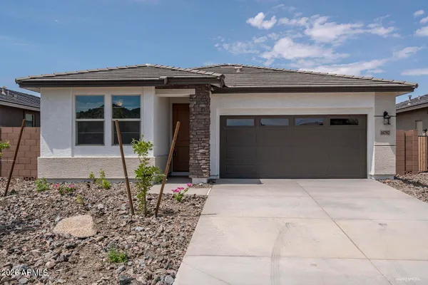 $2,300 | 16792 West Gwen Street, Goodyear, AZ 85338