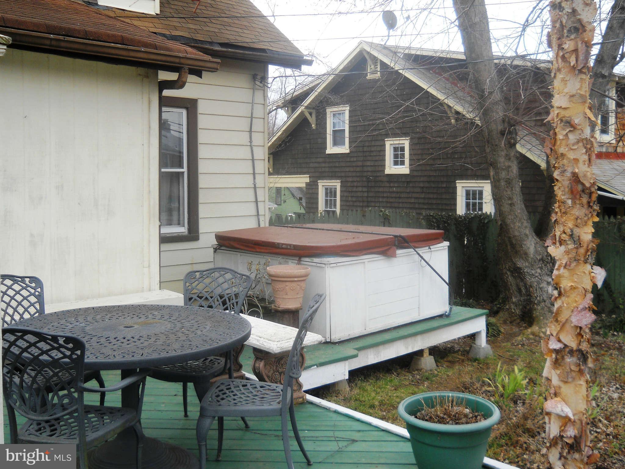 236 Mallow Hill Road Baltimore, MD 21229 - Photo 24 of 25 Exterior (General) Hot Tub