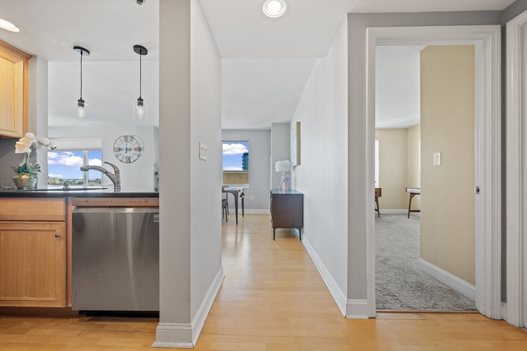 8-10 Museum Way, Unit 1429 Cambridge, MA 02141 - Photo 12 of 36