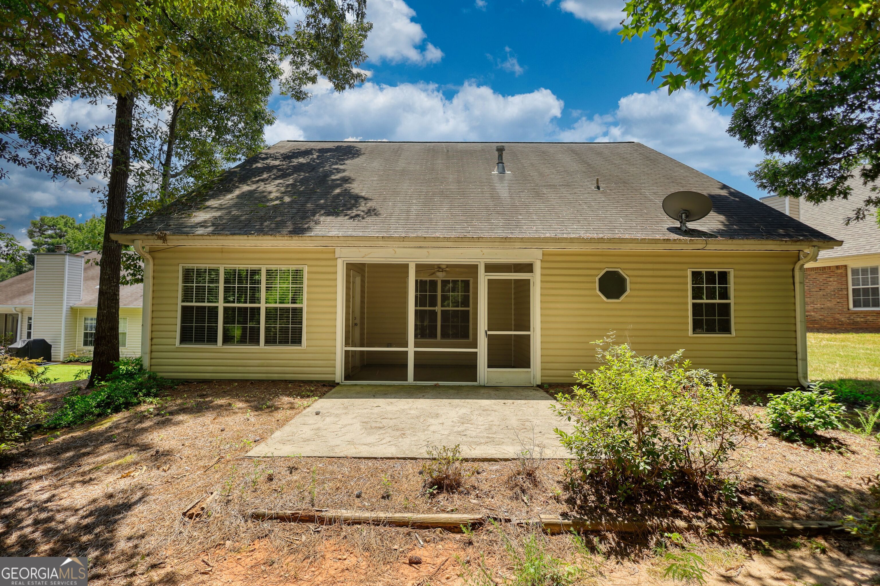 1150 Strath Clyde Way McDonough, GA 30253 - Photo 28 of 28 front view of a house with a yard