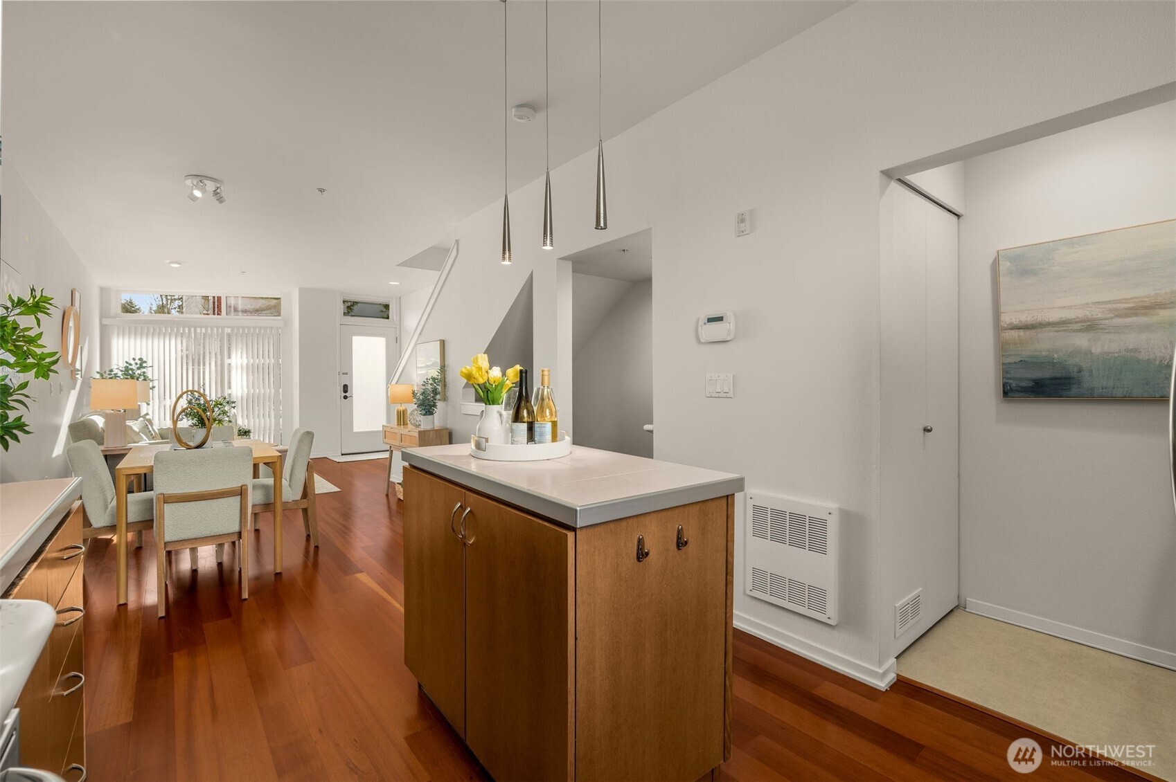 15212 Northeast 81st Way, Unit 103 Redmond, WA 98052 - Photo 13 of 35