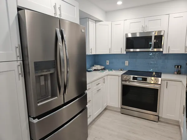$5,000 | 1357 Northeast Ocean Boulevard, Unit 312, Jensen Beach, FL 34957