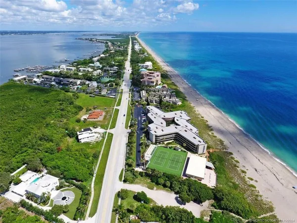 $5,000 | 1357 Northeast Ocean Boulevard, Unit 312, Jensen Beach, FL 34957