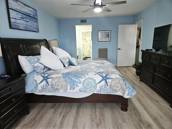 $5,000 | 1357 Northeast Ocean Boulevard, Unit 312, Jensen Beach, FL 34957