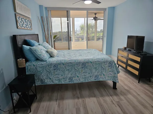 $5,000 | 1357 Northeast Ocean Boulevard, Unit 312, Jensen Beach, FL 34957