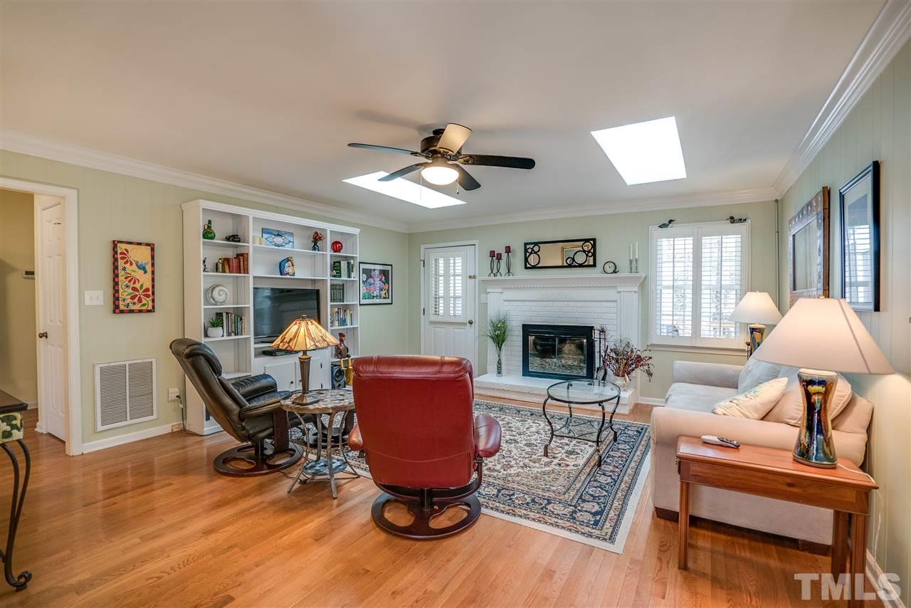 6612 Glendower Road Raleigh, NC 27613 - Photo 2 of 25