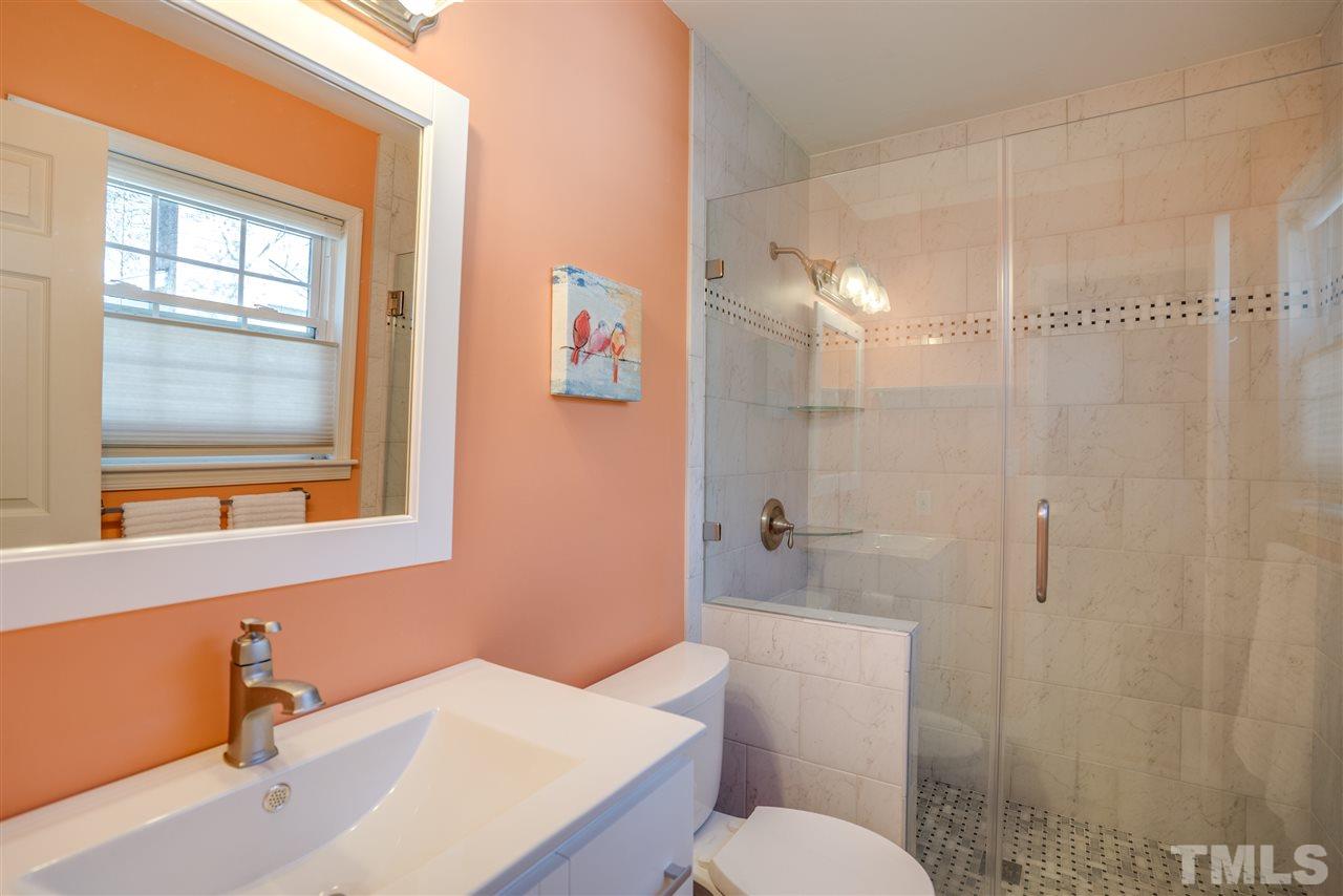 6612 Glendower Road Raleigh, NC 27613 - Photo 12 of 25