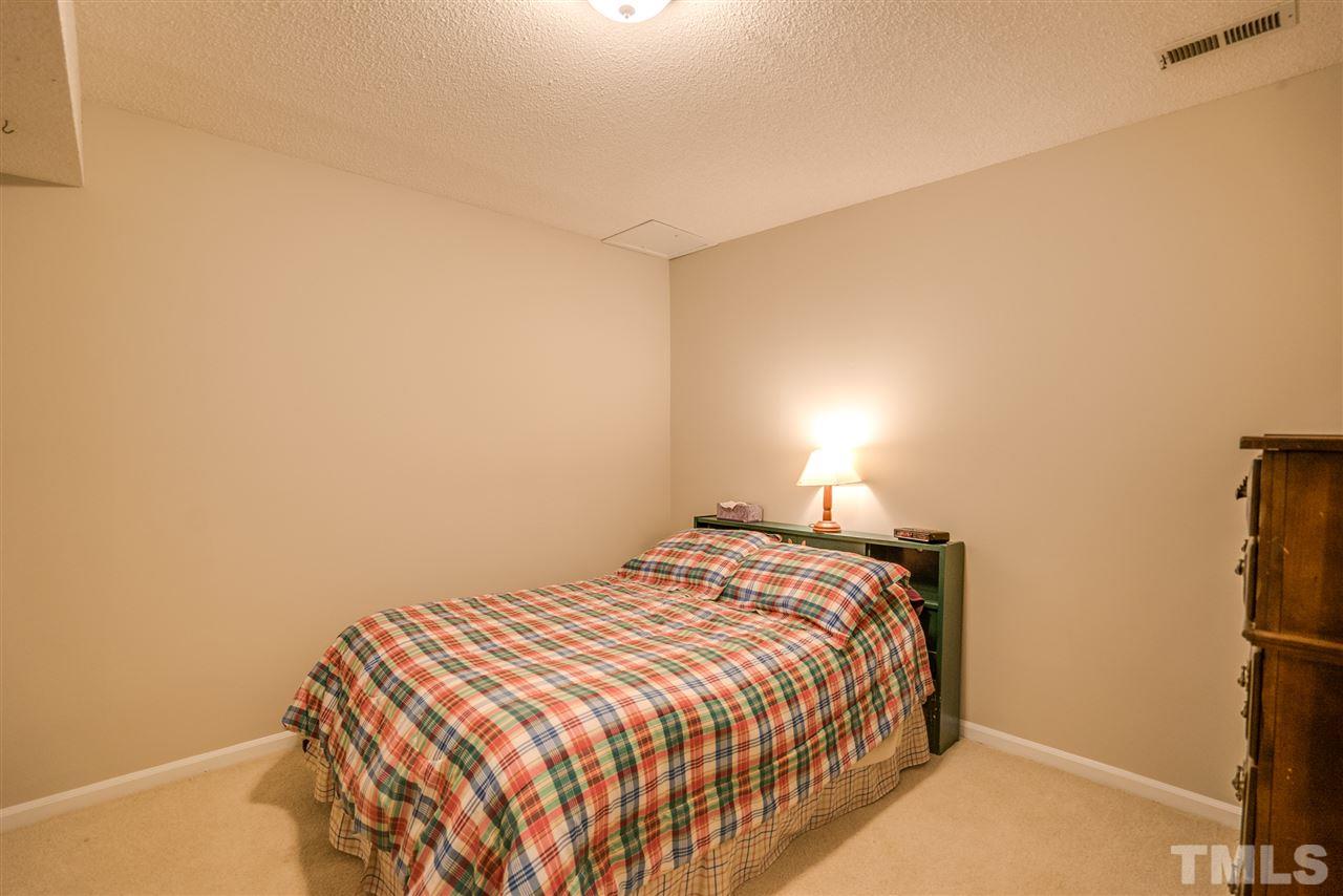 6612 Glendower Road Raleigh, NC 27613 - Photo 14 of 25