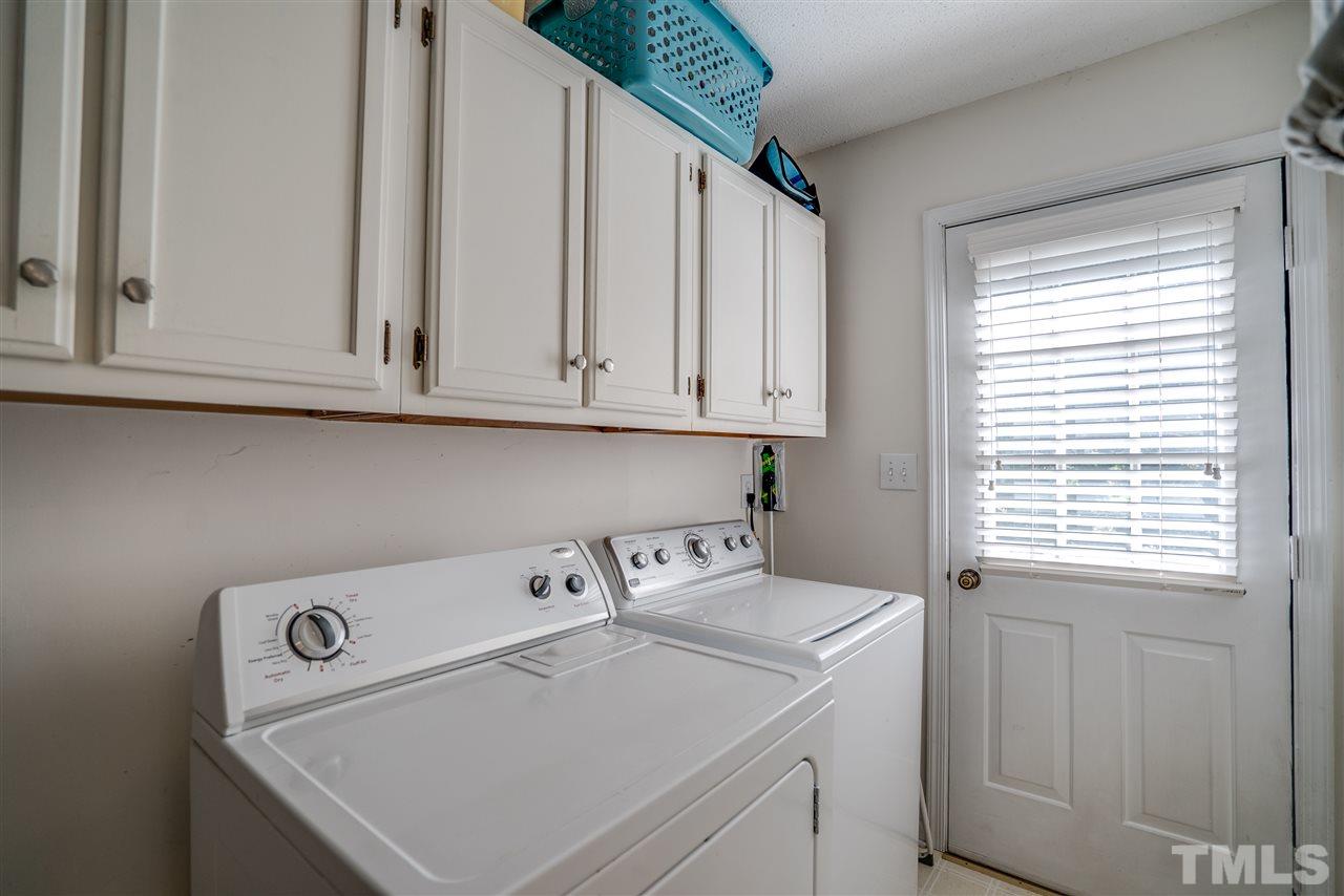 6612 Glendower Road Raleigh, NC 27613 - Photo 8 of 25