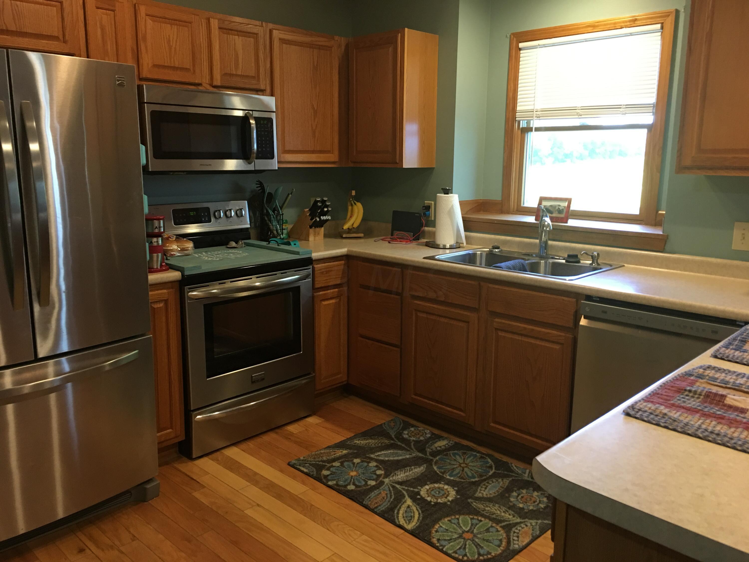5019 Lee Road Ashville, OH 43103 - Photo 13 of 32
