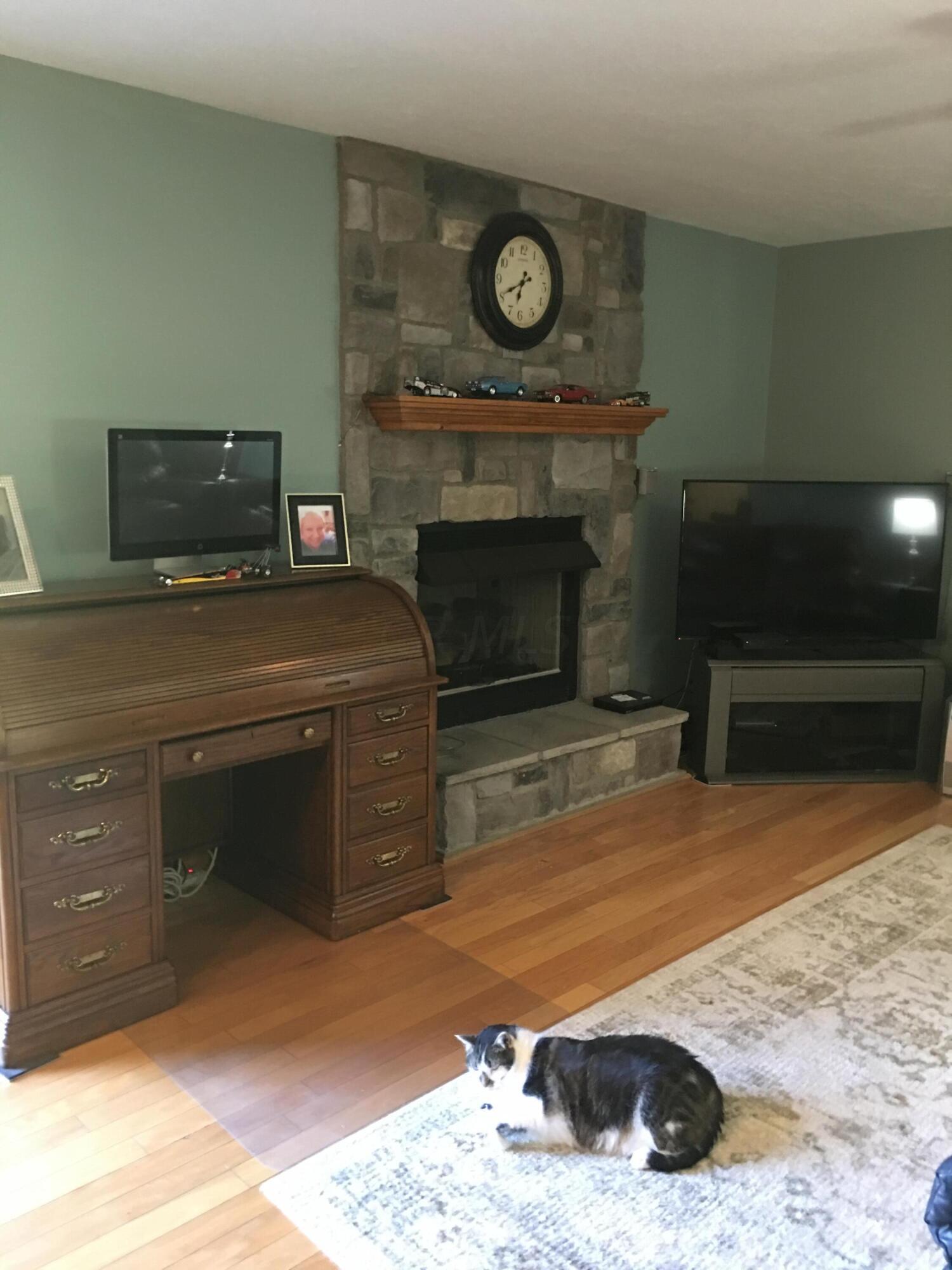 5019 Lee Road Ashville, OH 43103 - Photo 9 of 32