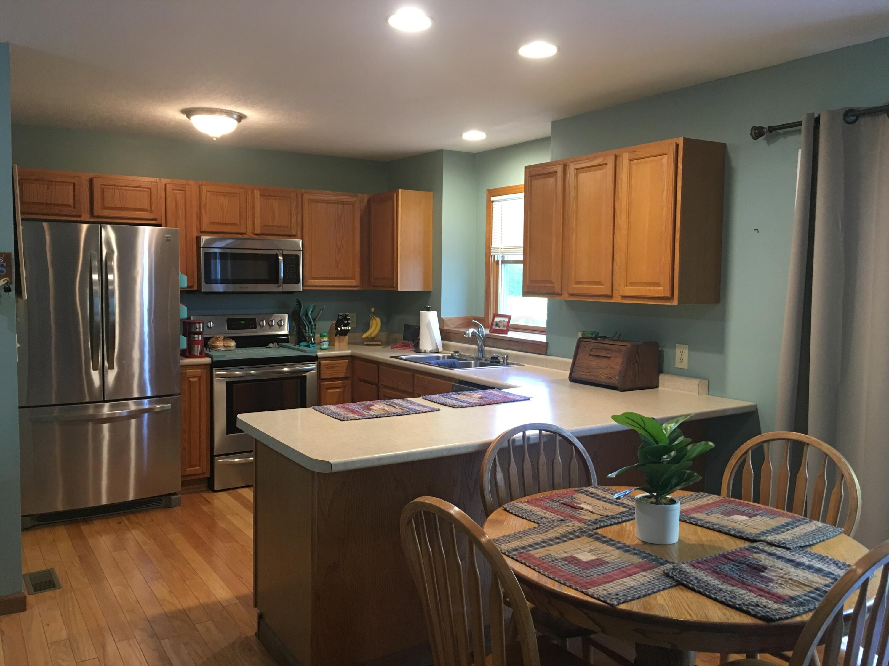 5019 Lee Road Ashville, OH 43103 - Photo 10 of 32