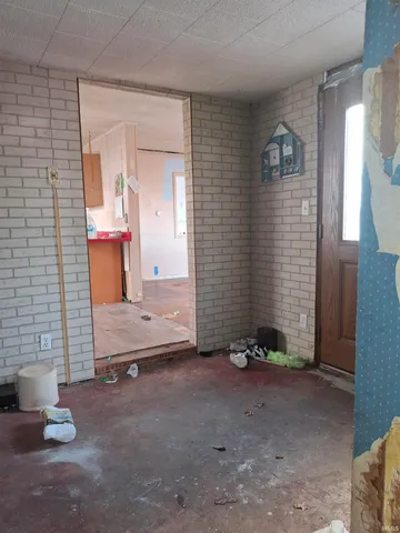 $155,000 | 9015 Highway 63, Perrysville, IN 47974