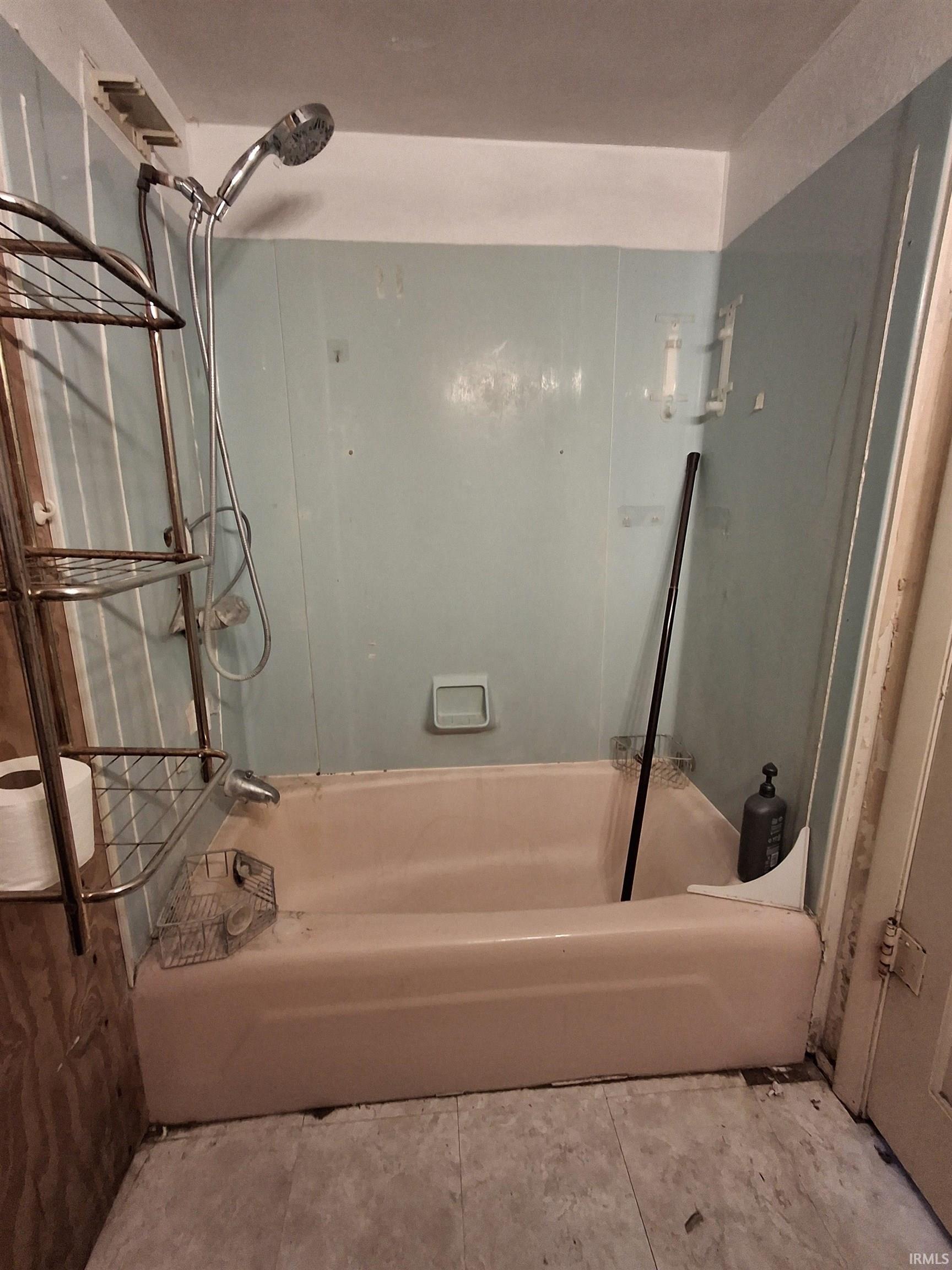 9015 Highway 63 Perrysville, IN 47974 - Photo 24 of 36