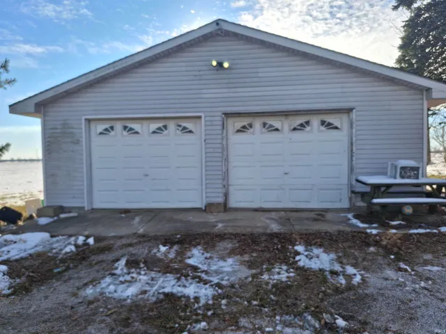 $155,000 | 9015 Highway 63, Perrysville, IN 47974