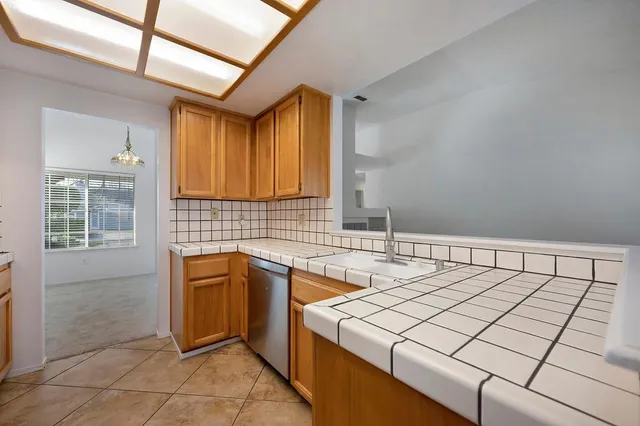 $455,000 | 2611 Stoughton Way, Sacramento, CA 95827