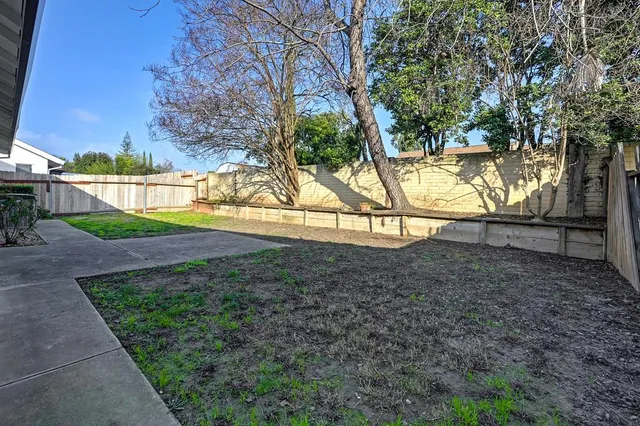 $455,000 | 2611 Stoughton Way, Sacramento, CA 95827