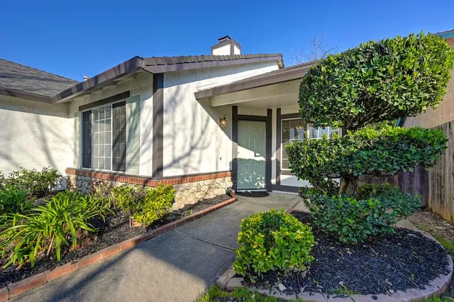 $455,000 | 2611 Stoughton Way, Sacramento, CA 95827
