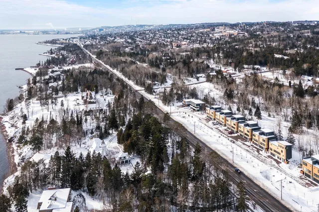 $875,000 | 3731 London Road, Duluth, MN 55804