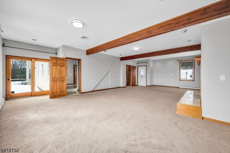 10 Red Robin Way Flemington, NJ 08822 - Photo 13 of 31
