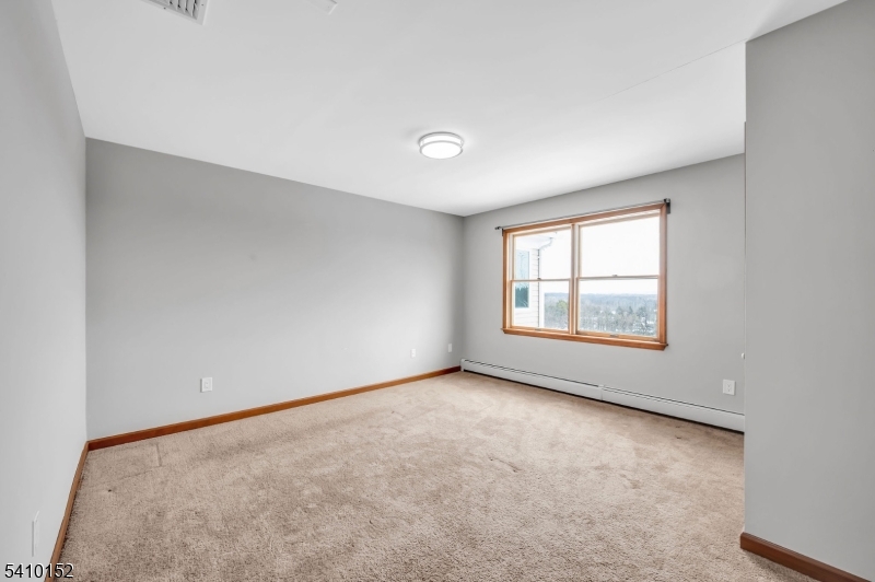 10 Red Robin Way Flemington, NJ 08822 - Photo 22 of 31