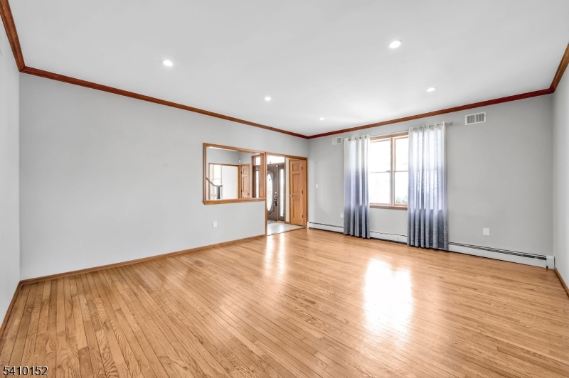 10 Red Robin Way Flemington, NJ 08822 - Photo 6 of 31