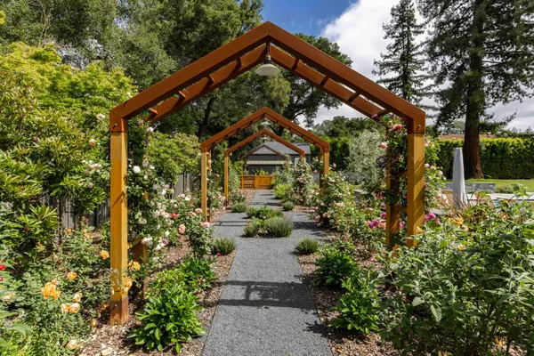 $35,988,000 | 112 Almendral Avenue, Atherton, CA 94027