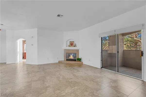 $299,500 | 2050 West Warm Springs Road, Unit 4322, Henderson, NV 89014