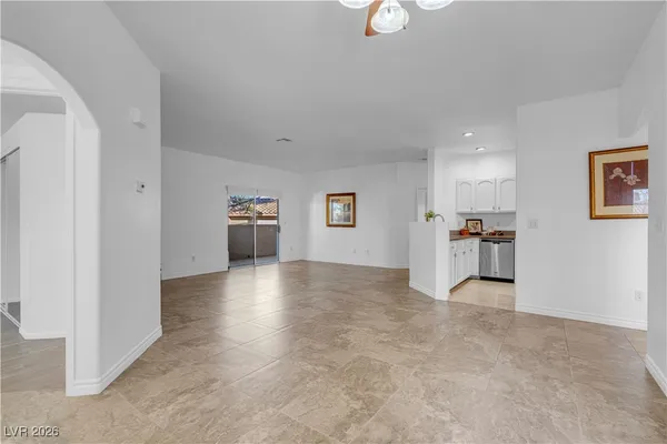 $299,500 | 2050 West Warm Springs Road, Unit 4322, Henderson, NV 89014