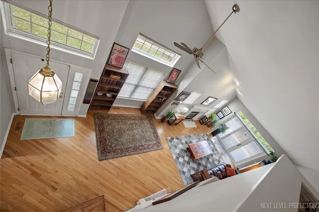 $410,000 | 332 Wolcott Lane, Batavia, IL 60510