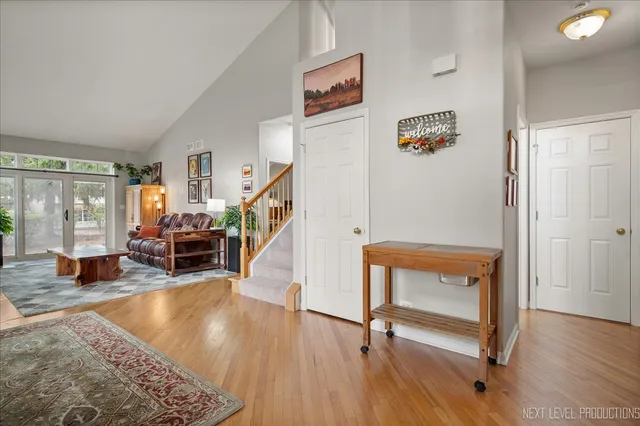 $410,000 | 332 Wolcott Lane, Batavia, IL 60510