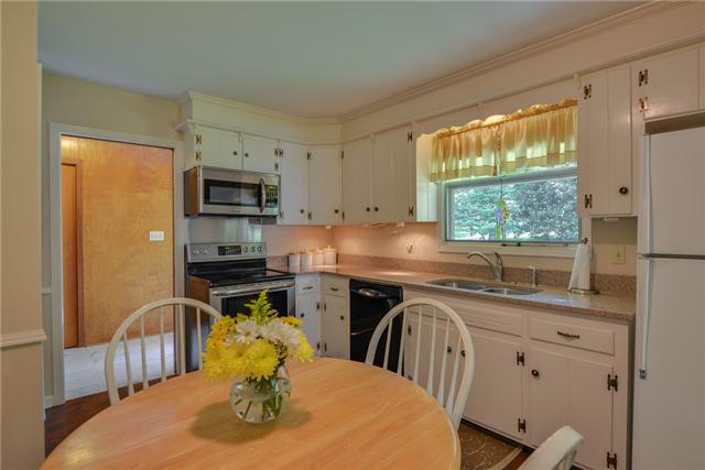 1108 Sparta Road Nashville, TN 37205 - Photo 5 of 19 Gallery Image 5