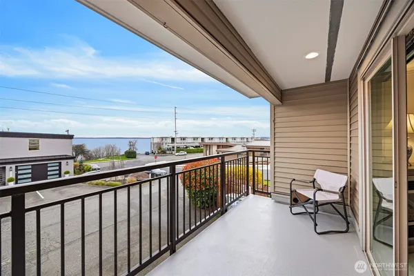 $470,000 | 700 11th Street, Unit C1, Bellingham, WA 98225