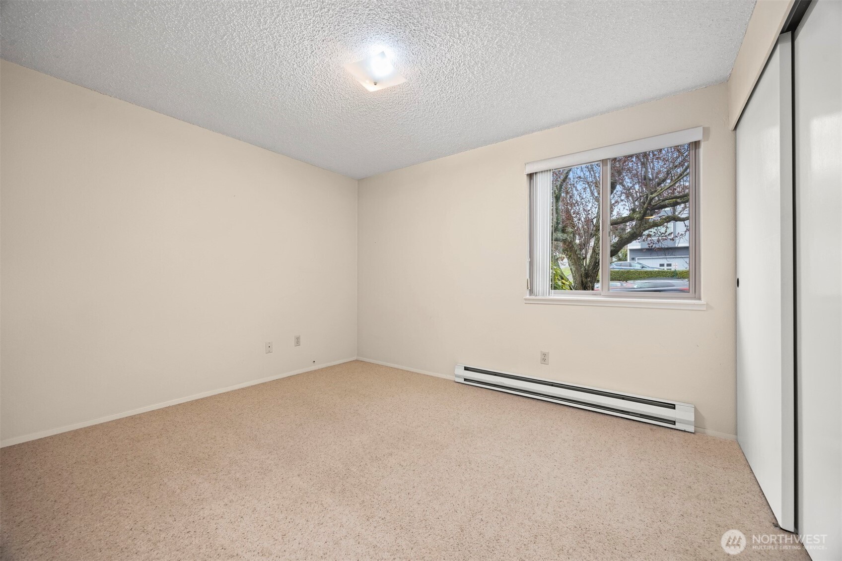 700 11th Street, Unit C1 Bellingham, WA 98225 - Photo 23 of 35