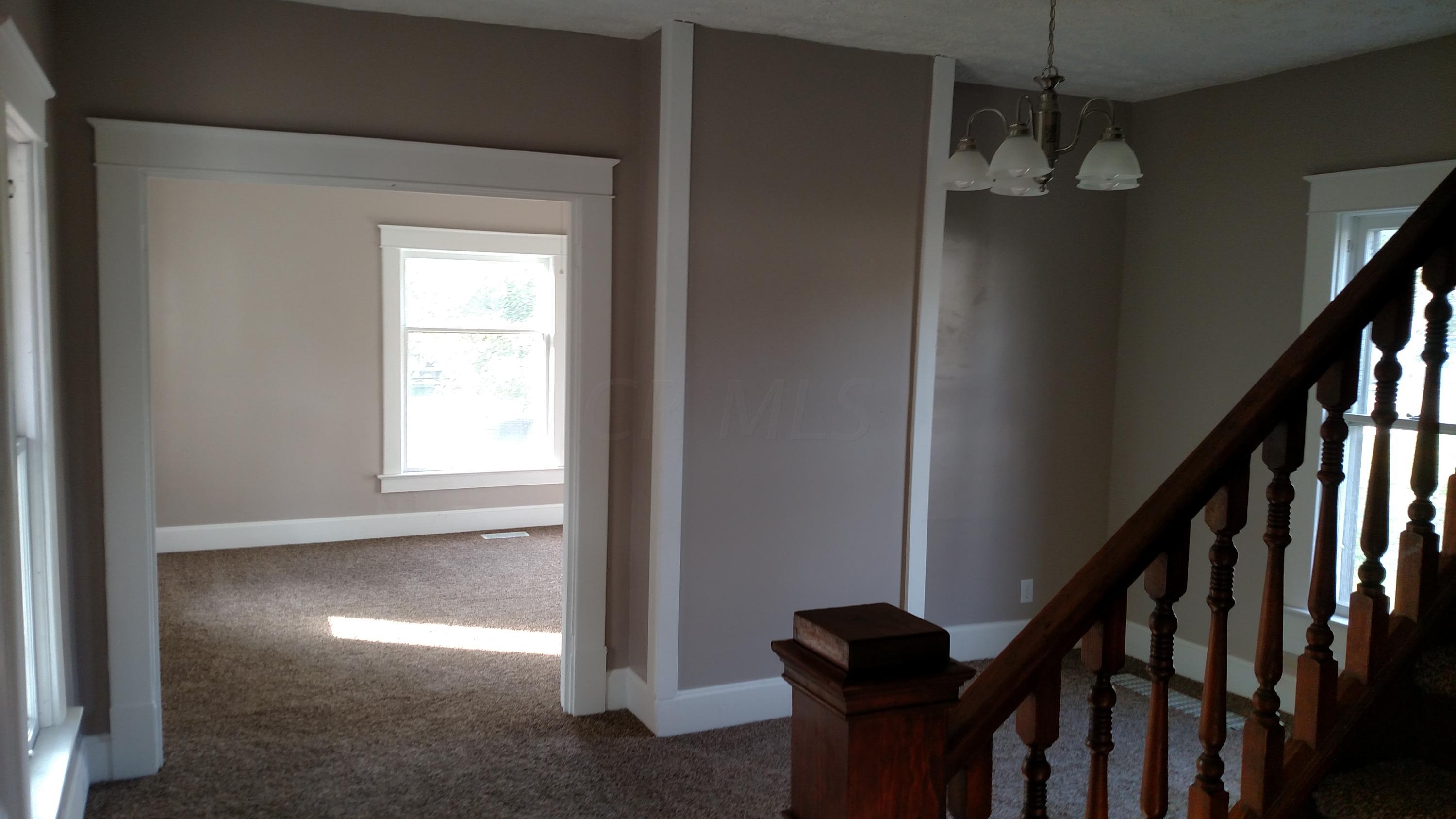 3 Ridgewood Avenue Mount Vernon, OH 43050 - Photo 3 of 20