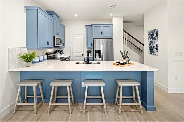 $334,990 | 2207 Nightshade Grv Lane, Apopka, FL 32712