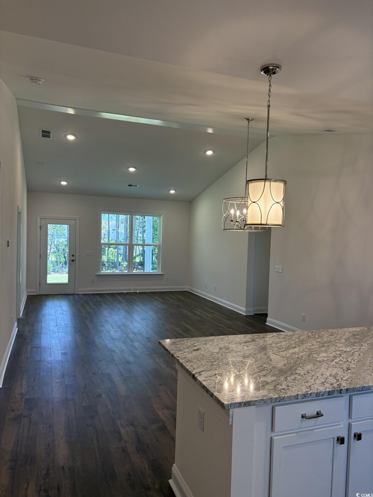 175 Glengrove Lane Murrells Inlet, SC 29576 - Photo 4 of 40 Gallery Image 4