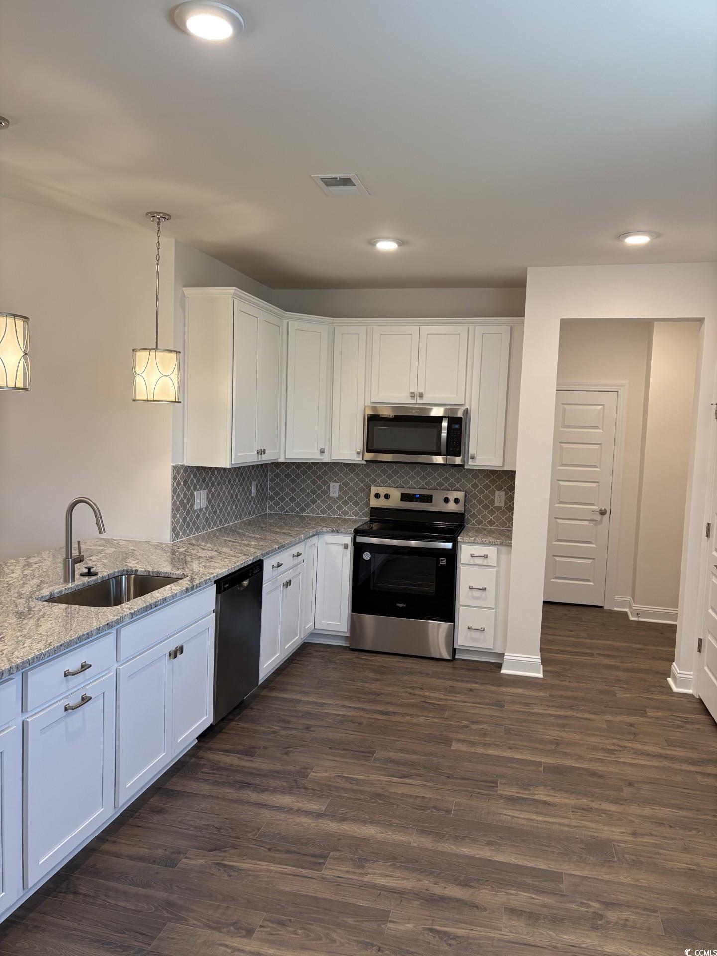 175 Glengrove Lane Murrells Inlet, SC 29576 - Photo 6 of 40 Gallery Image 6