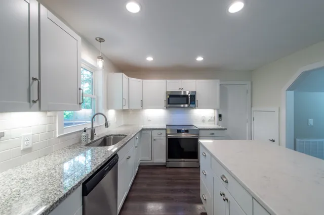 $545,000 | 108 Rolling River Court, Nashville, TN 37221