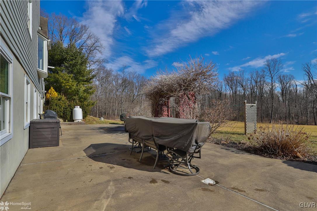 8953 North Loop Road Slatington, PA 18080 - Photo 11 of 50 Gallery Image 11