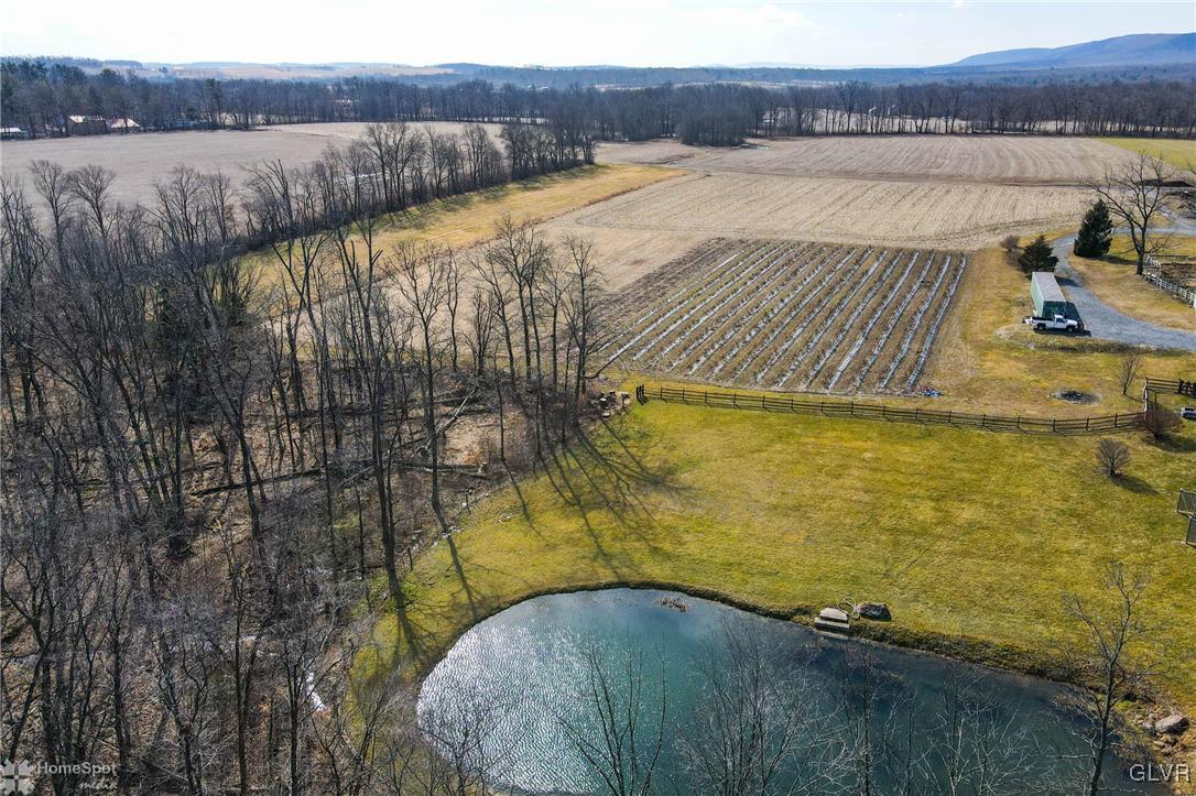 8953 North Loop Road Slatington, PA 18080 - Photo 12 of 50 Gallery Image 12