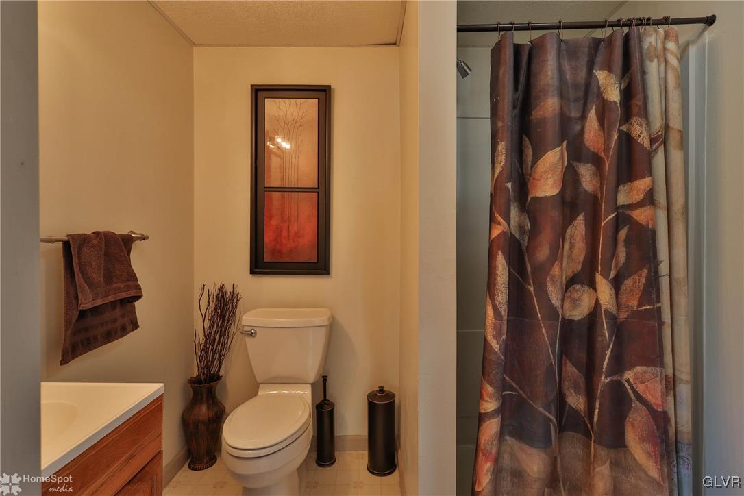 8953 North Loop Road Slatington, PA 18080 - Photo 49 of 50 Gallery Image 49